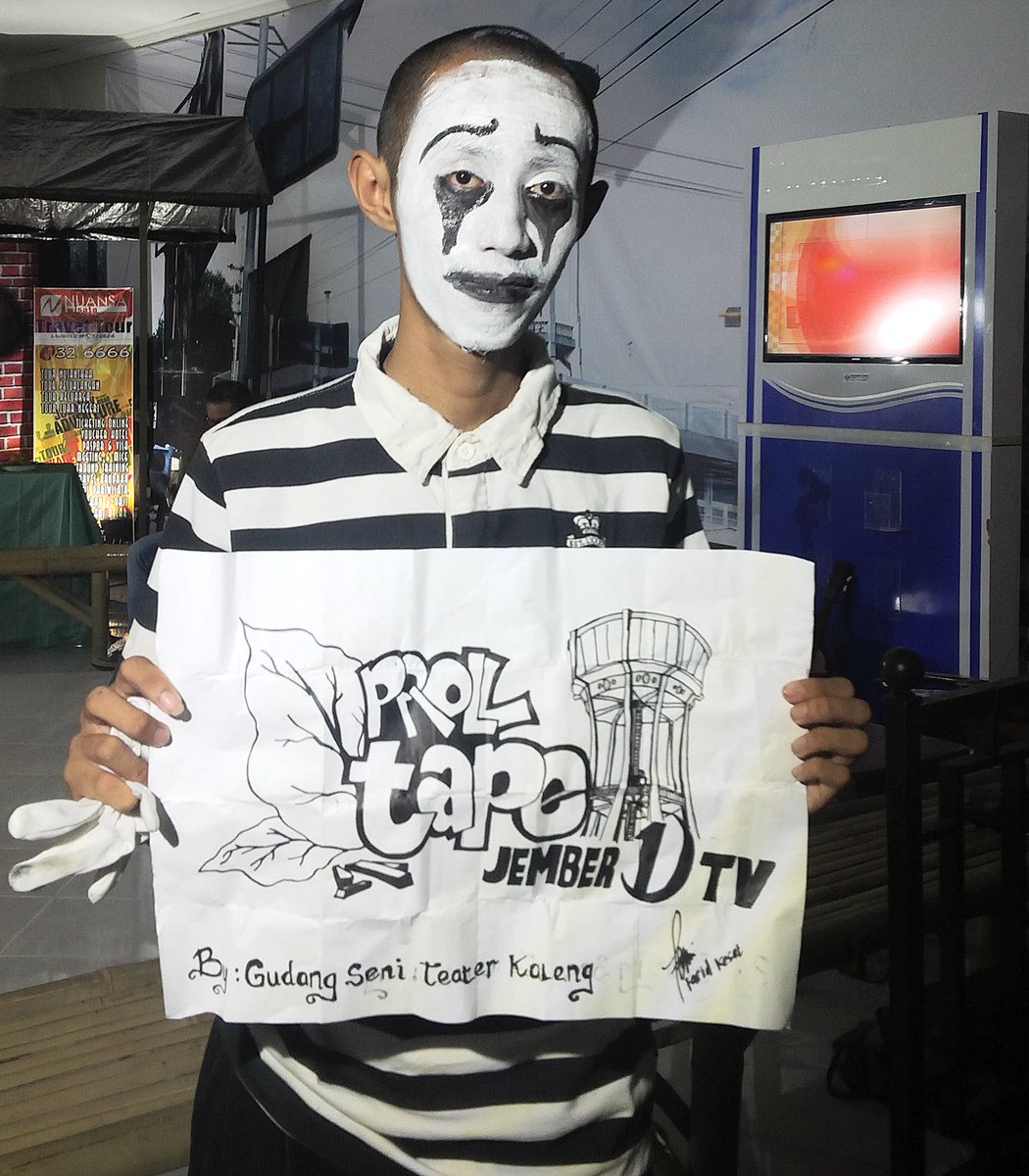 Suwun ya Teater Kaleng SMKN 1 Jember pantomim n paper logonya untuk Jember1Tv...suwun tenan....😆