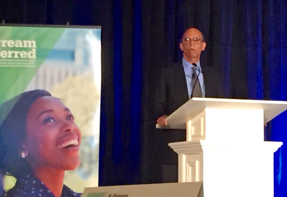 yhsenglish's tweet image. Dr. Michael Lomax, CEO of UNCF.#adreamdeferred16
