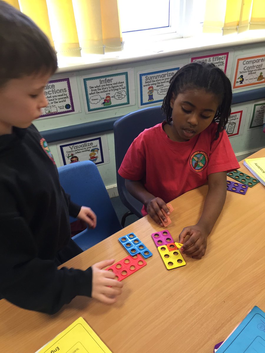 R2PalmerAcademy's tweet image. Year 3 are using #practicalresources to find number bonds to 10! &apos;Oh now it makes sense!&apos;