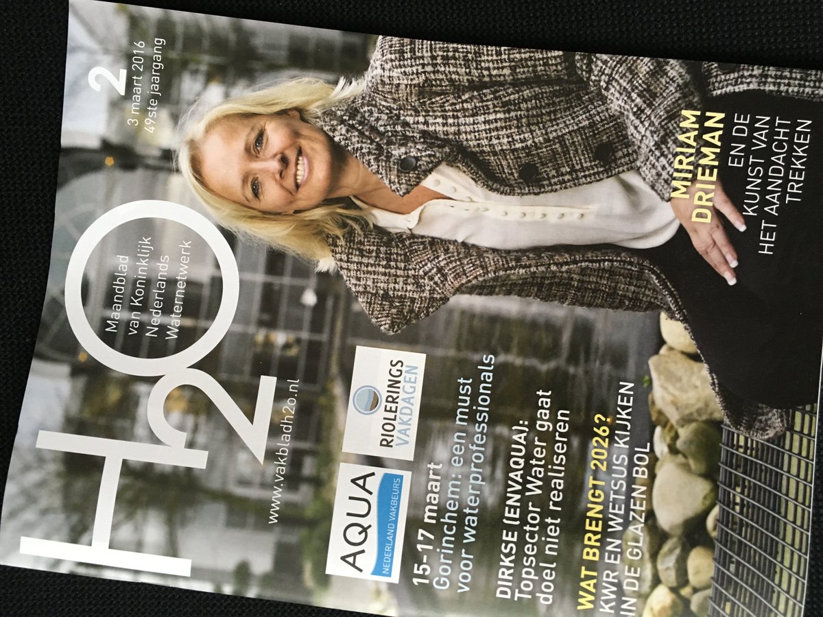 vakbladh2o's tweet photo. Maandblad H2O: het is er weer! Ook ontvangen? Gewoon lid worden van KNW. Dat is alles. https://t.co/bAmprVMySO https://t.co/jU4ZVglidq