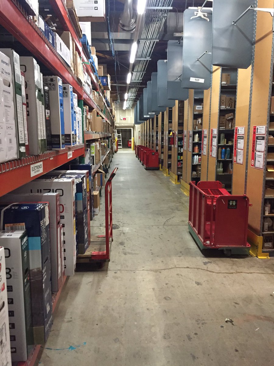 Nothing like walking into a clean backroom. #myteamrocks #1418 #cleanandcurrent