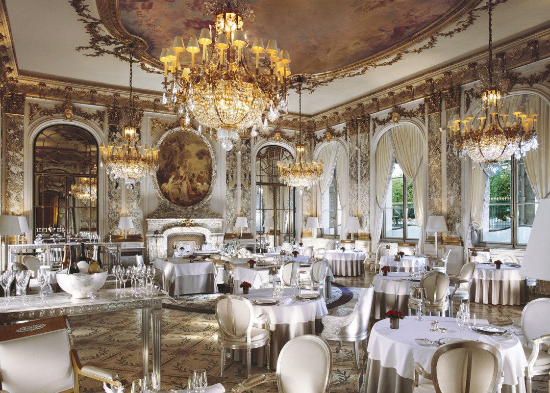 When you're craving a touch of old world glamour head to <a href="/LeMeurice/">Le Meurice</a>, Paris. #swoon