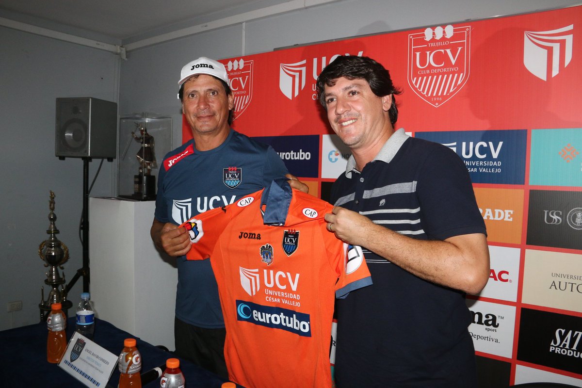 clubucv's tweet photo. @jferrari5 ➡ "Quiero darle la bienvenida a #Comizzo a nuestro club, conozco la seriedad de su trabajo" #UCV2016 https://t.co/1wZJrMP2ay