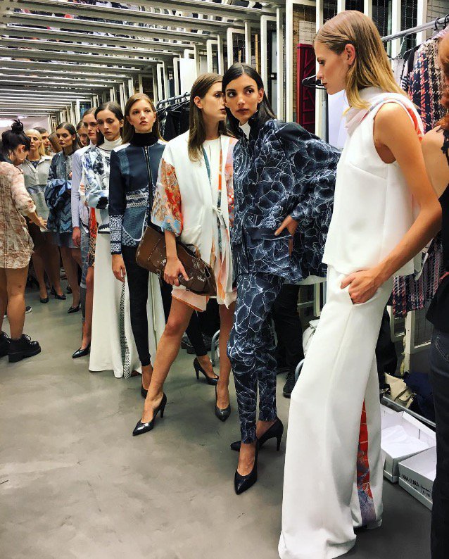 TramandoAr's tweet photo. Back 🎬 Tramando 360 | Invierno '16 | Fashion Show. #DesignersBA #HSBC #tramando360 https://t.co/NuXVh1g97J