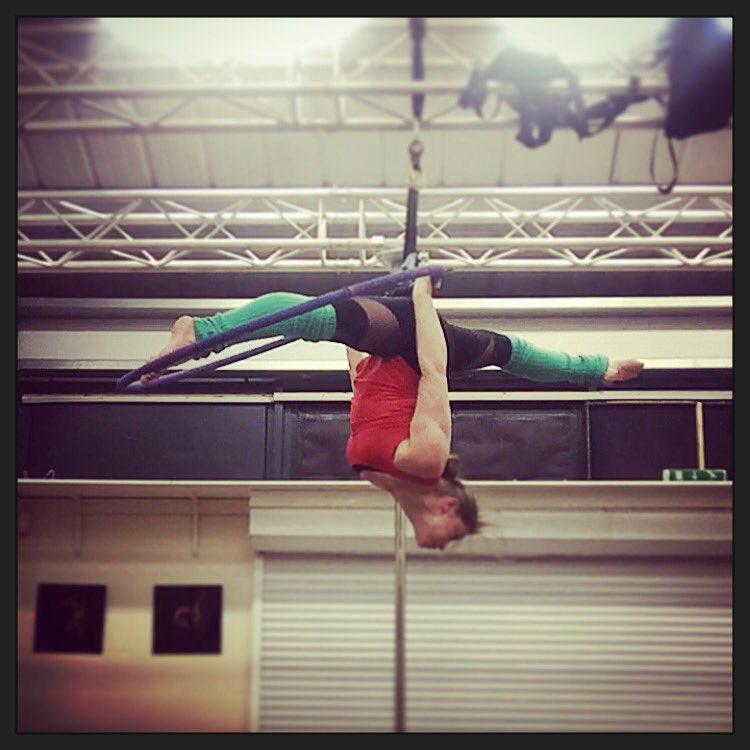 #aerial #aerialhoop #strong #flexible #split #bendy
