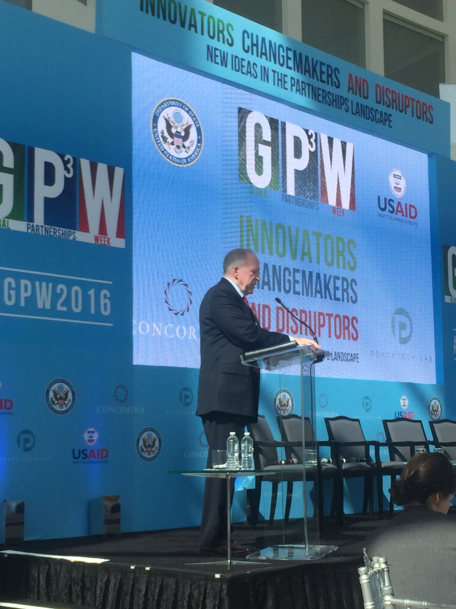 catisglobal's tweet photo. @CIA Director Brennan, on how to leverage US strength in digital communications to improve global security #gpw2016 https://t.co/BT9hGhrB6o