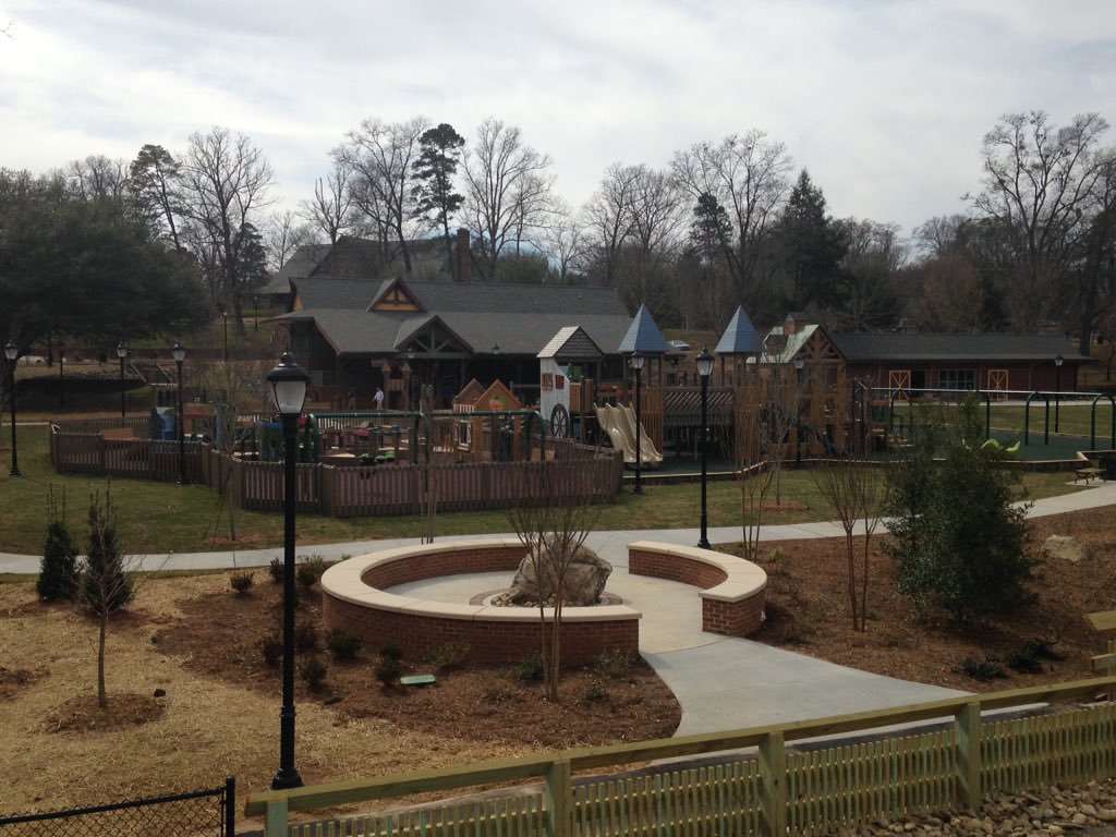 SpartanburgPC's tweet photo. Cleveland Park's new playground opens on Saturday #shjsc #spartanburg https://t.co/AcpCQBj1HT