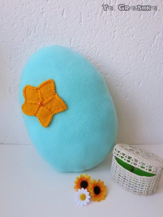 yagrashka's tweet photo. Bunny Felix &Egg Pillow / handmade easter by YaGrashka https://t.co/QlgIefLvG1 przez @Etsy #sdpteam #etsymntt https://t.co/IBfnjizqFU