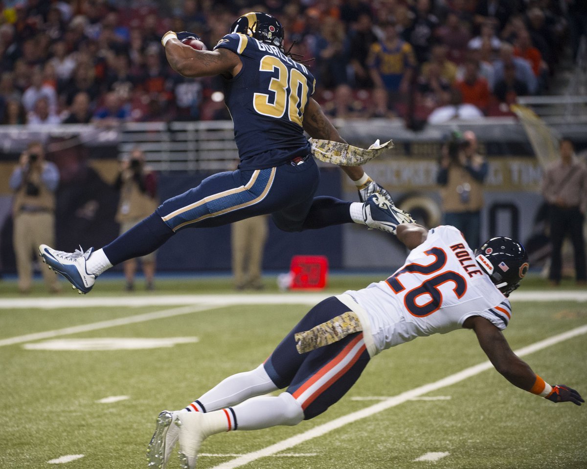 RamsNFL's tweet image. @thatSergey Your first tryout drill: Tackle this guy