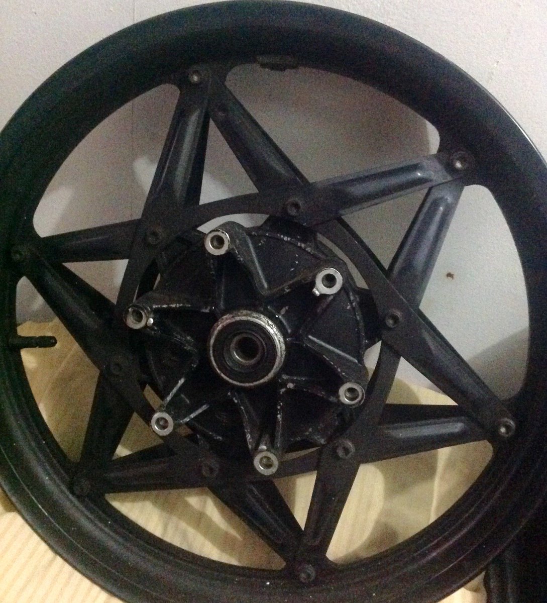 midiahn's tweet photo. jualan velg https://t.co/EFwwRzH8eY