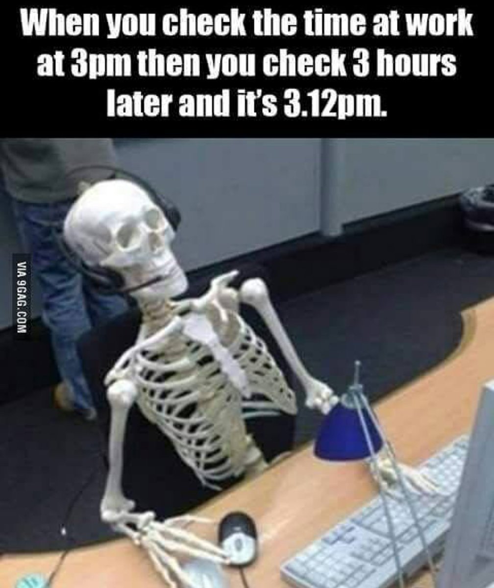 Gemba79's tweet photo. Yep !! #oneofthosedays #bored #rollon5pm #longestdayever #shitejob https://t.co/zWn4aL7Qu0