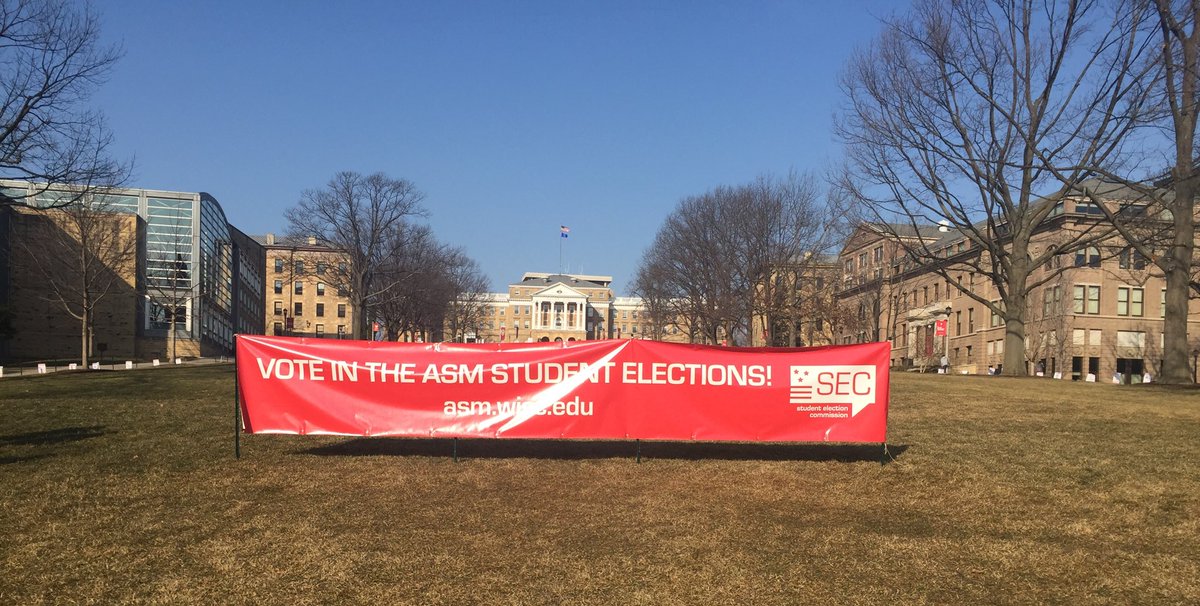 ASMSEC's tweet photo. We're set up on Bascom! It's takes 30 seconds to do a lot &amp; to VOTE! Vote @ https://t.co/YFXZXkrxJY #BadgersVote https://t.co/nfRZ6bPRJn