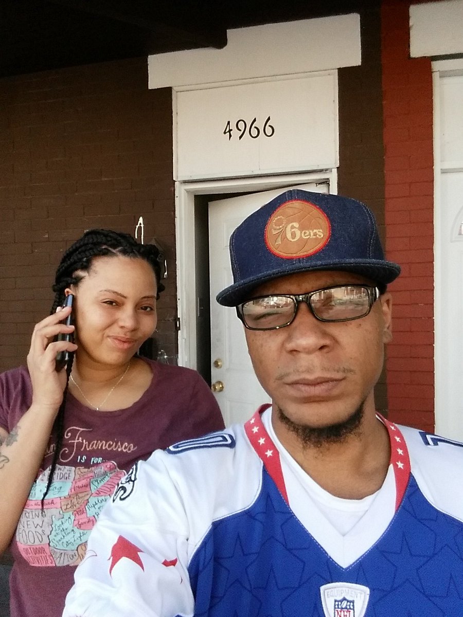 phillythaking's tweet photo. At my first home 4966 baby! #49st #westphilly please believe it! Chillin with my cousin https://t.co/J06K9bjMbR