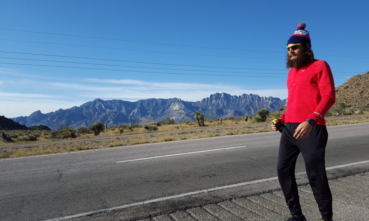 AdamKimble818's tweet photo. 8:36 am: Already over the mountain pass. Way to go Adam! #45daysof #runacrossamerica https://t.co/wStvSxFjot