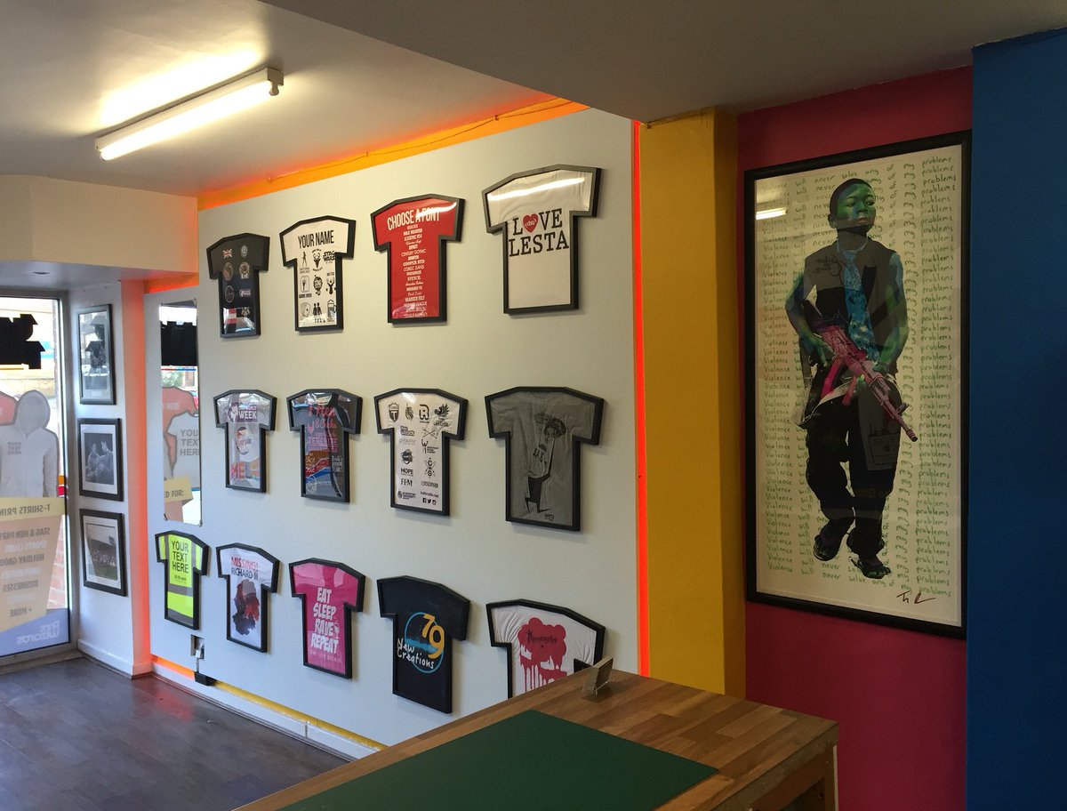print_wizards's tweet photo. We've given our shop a little face lift.. What do you think peeps? #FreshLook #PrintWizards #Leicester https://t.co/bHfUa12eGV