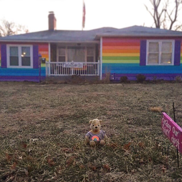 Equality_House's tweet photo. We're a big fan of his work & were so honored to have him stop by! π #PoohBear #WelcomeToMyHouse https://t.co/lPG3AzPv4s