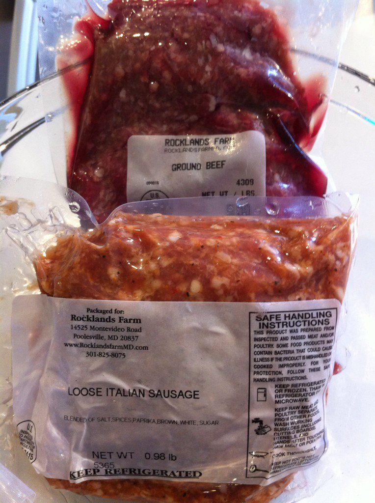 AndrewEnjaian's tweet photo. Some more #PastureRaised meat from @RocklandsFarm about to make a killer meatloaf. #meatCSA https://t.co/ezUT1yuGBC