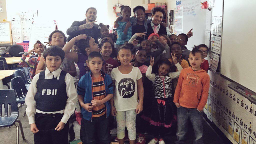 printpopceo's tweet photo. Visited Gordon Parks Academy with @losdaworkoholic and spoke about WERKIN' HARD FOR THE MONEY!!!! https://t.co/OYsjGwyKpE