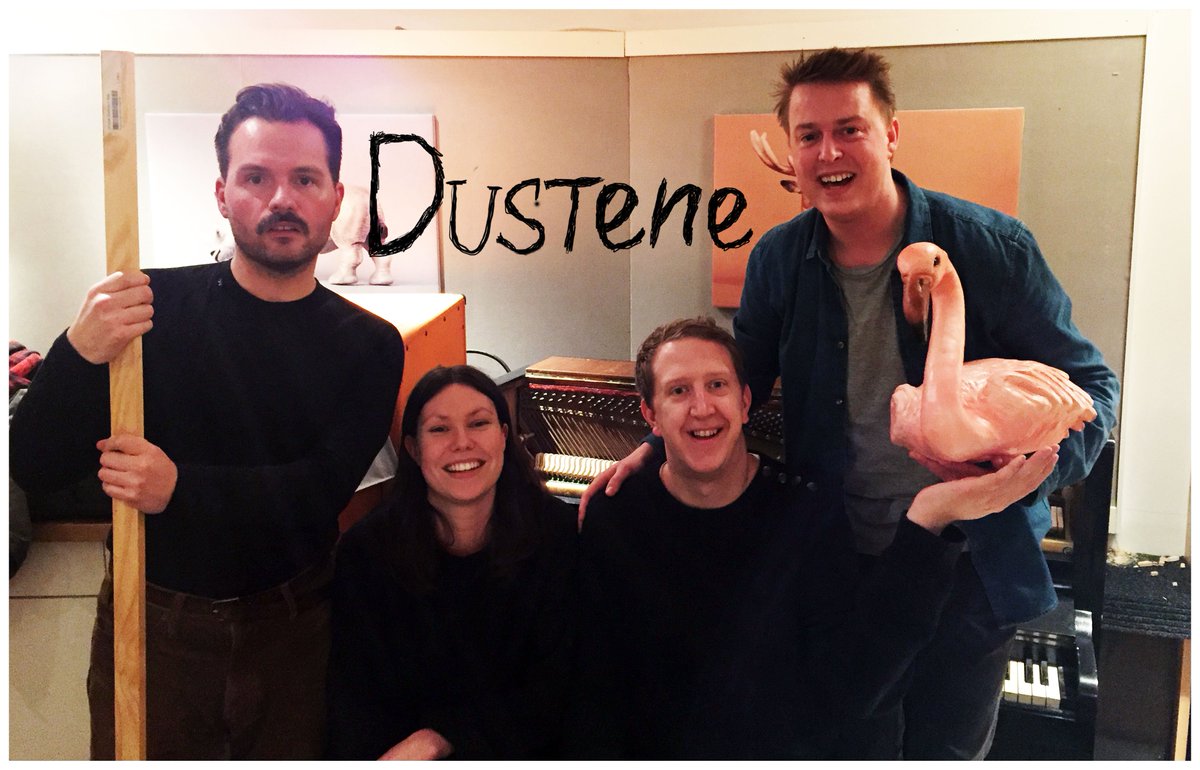 Ny #dustene: Henrik Fladseth og Dr. Chronos! itunes.apple.com/no/podcast/hen… … <a href="/magnusdevold/">Magnus Devold</a> <a href="/HasseHope/">Hasse Hope</a> <a href="/flati9/">Henrik Fladseth</a> #fannyvaager