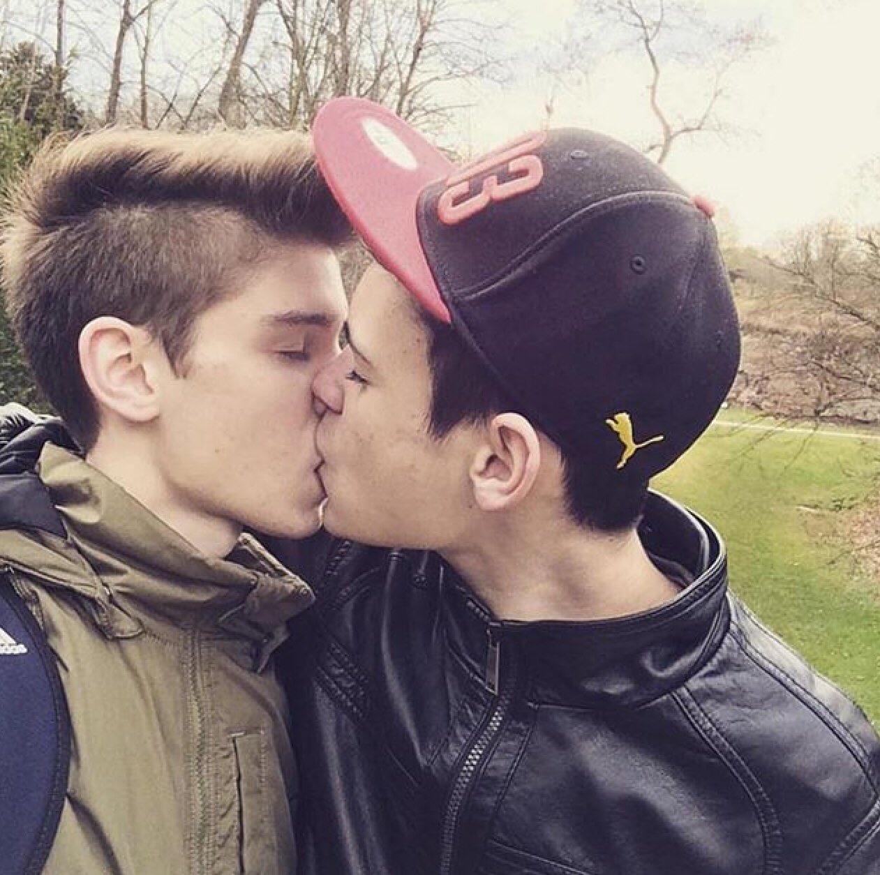 39. Цитировать твит. #homosexual. #gayboys. #gaycute. #gaylove. #gayteen. #gay...