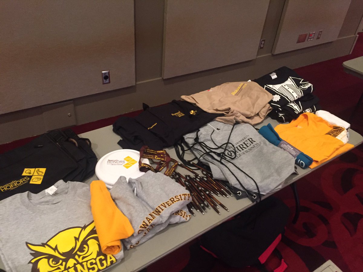 RowanSGA's tweet photo. Giving out tons of a Rowan swag! And take prof pride home. Check out our swap shop @COSGA #COSGA2016 #sgahasyourback https://t.co/HEf1uD9AFx