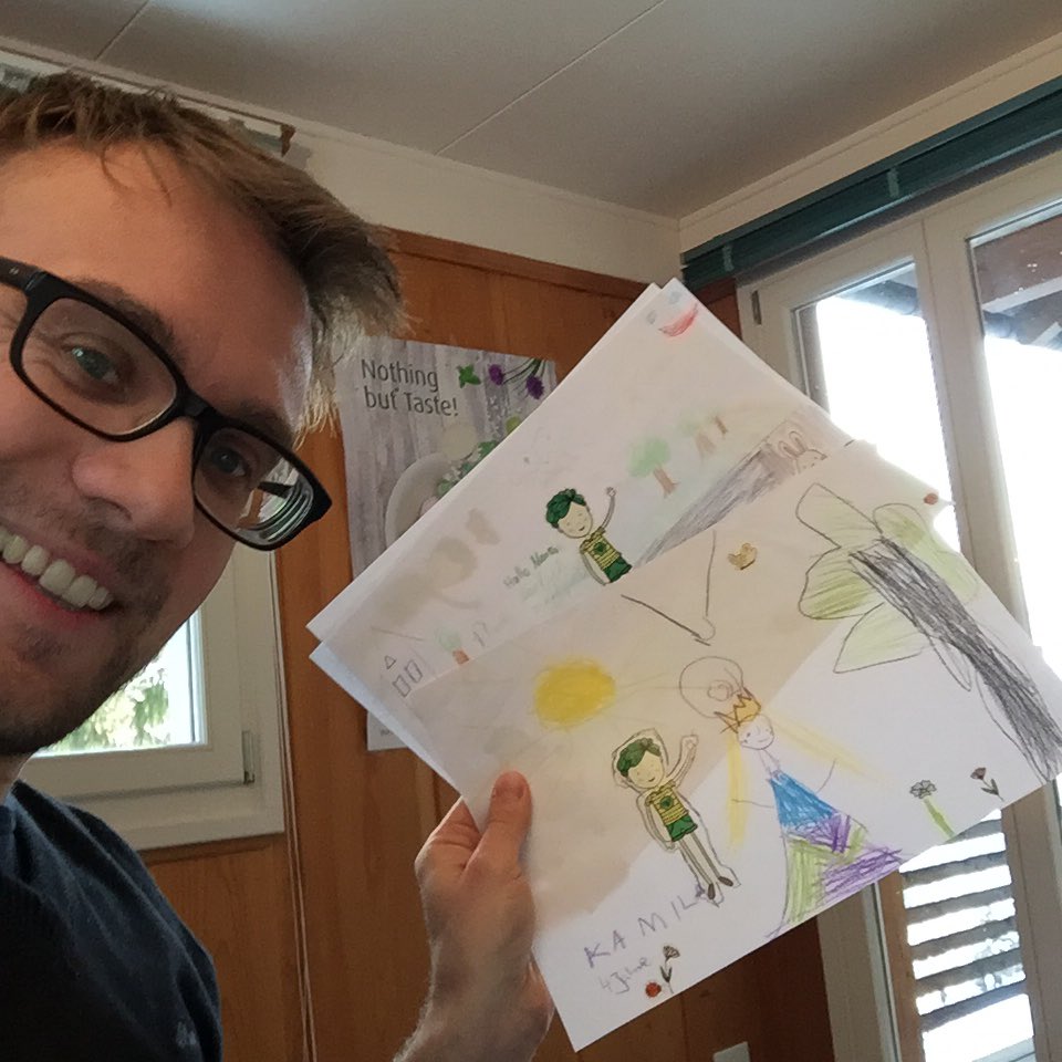 bioSnacky's tweet photo. Die ersten Wimmelbilder sind schon da! #wimmelbild #biosnacky https://t.co/rMUnKX9zmA
