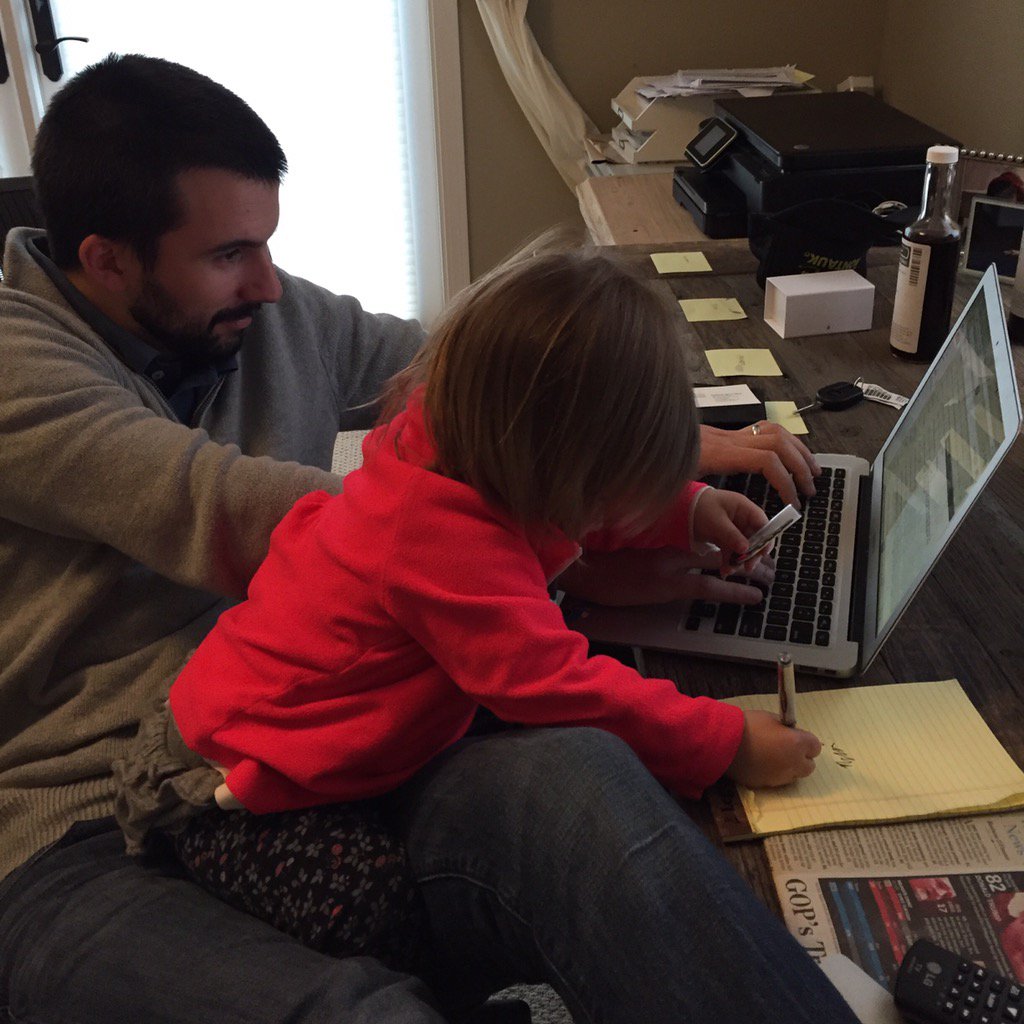 tilthwines's tweet photo. Ellie was helping with orders today https://t.co/QUf1XA1AOx