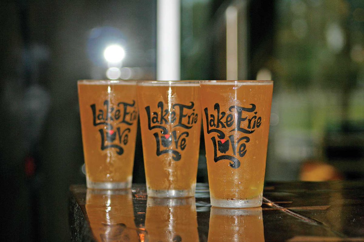 ShoresIslandsOH's tweet photo. Where is your favorite place to grab a drink in Ohio's Lake Erie Shores &amp; Islands? #LakeErieLove https://t.co/BCi18dxgtt