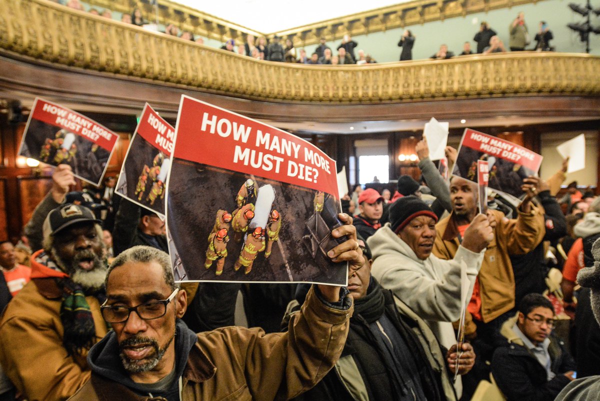 GNYLECET's tweet photo. Construction workers chanted "How many more must die?" during @NYCCouncil hearing demanding job safety #1u https://t.co/kUDAXD9UQc
