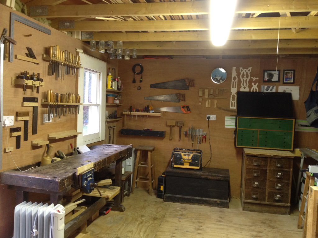 oakjoiners's tweet photo. Good clean up is what it needed #workshoptidy https://t.co/BaTRZNtWCQ