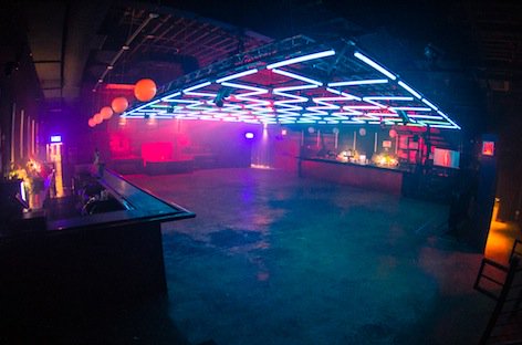 residentadvisor's tweet photo. New club, Analog BKNY, opens in South Brooklyn https://t.co/7ofpXX4QaD https://t.co/05lgfMogc7