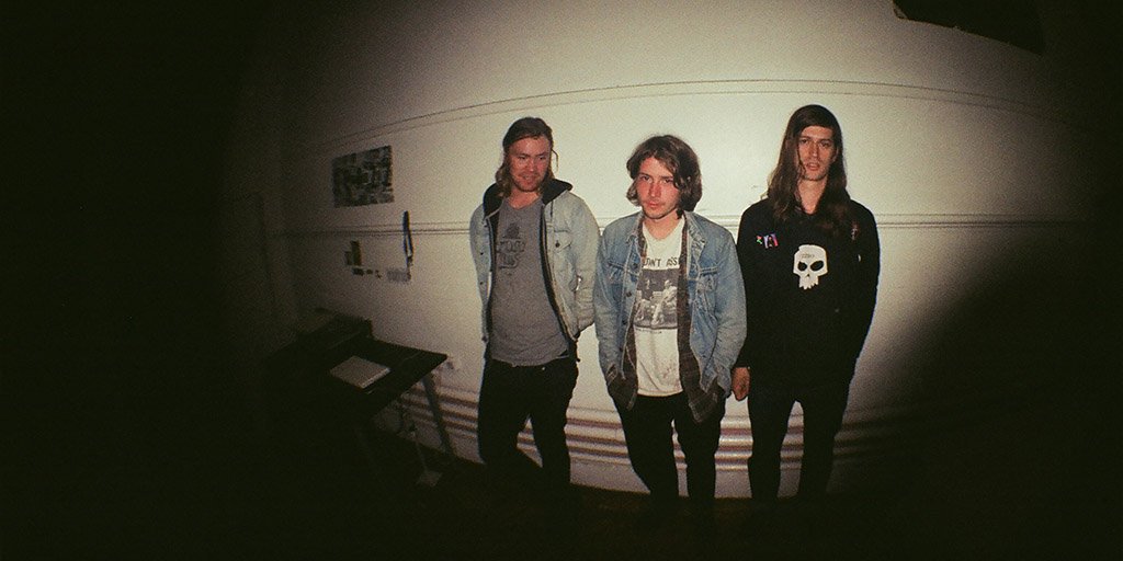 PenguinEurope's tweet image. Big grunge-rock vibes from @sserpress w/ My Only Friend which is #PluggedIn TrackOfTheWeek&amp;gt; goo.gl/igq1j5