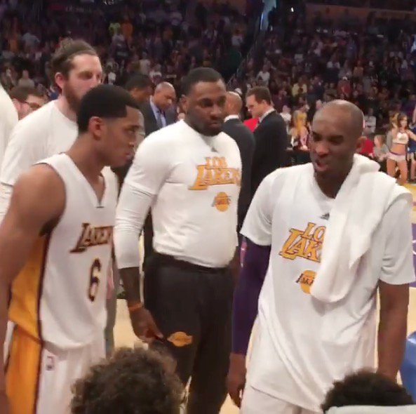 BleacherReport's tweet photo. Kobe Bryant tells Lakers to “beat the s--t out of them” during huddle https://t.co/1wdORjiewl https://t.co/3Tv6UKQJpu