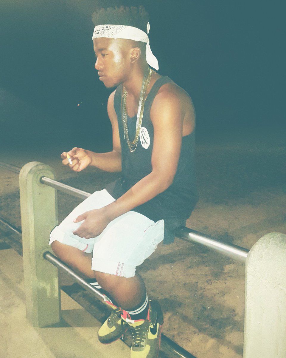 mseti_ndunakazi's tweet photo. "This is progress man I'm in ma best form"💪. yep boy is outchea  #Ketango  By @Marazamc ft @Jeii_SA ×@AewonWolf 🙌📢💊♨ https://t.co/hUqk5WrXf5