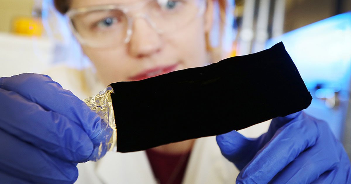 petapixel's tweet image. The darkest material on Earth is now even darker: goo.gl/kTOsoc