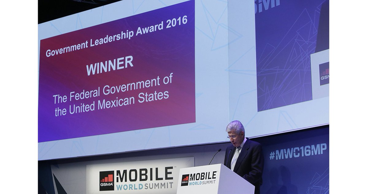 EmbaMexHungria's tweet image. Mexico won Government Leadership Award 2016 the 1st time in history thanks to #TelecomReform