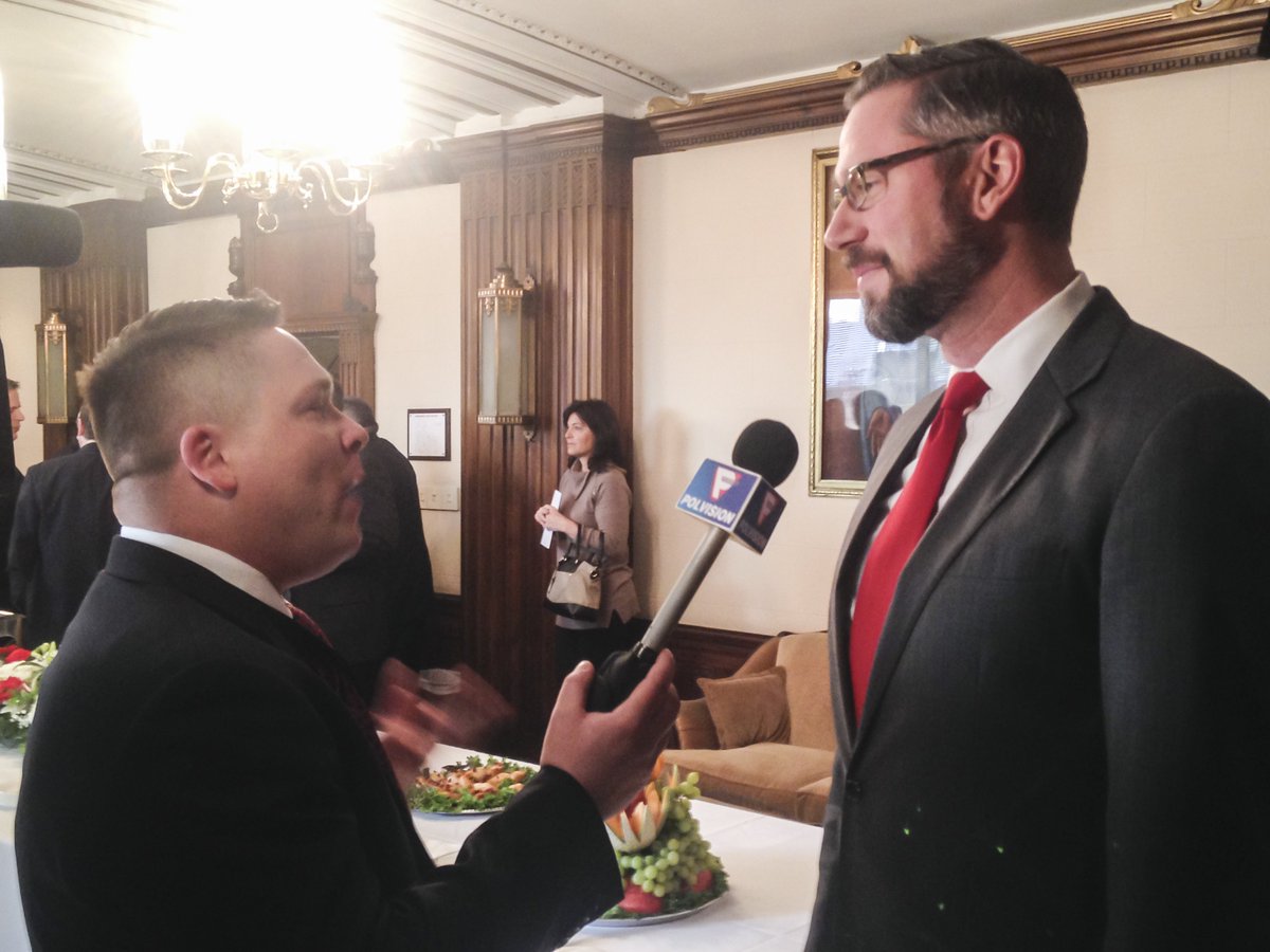 ILTreasurer's tweet photo. Honored to speak with @sergiusz_z with #WPVN Polvision TV, on this #PulaskiDay. https://t.co/miY7fRWaQW