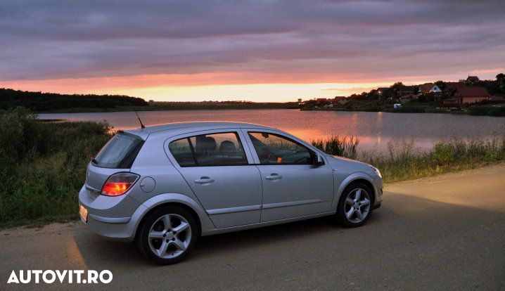 softberg's tweet photo. #Opel #Astra
#Detalii: https://t.co/Y1mYouidF3
#publicitate #arad #reclama https://t.co/hbhK7ou9Ka