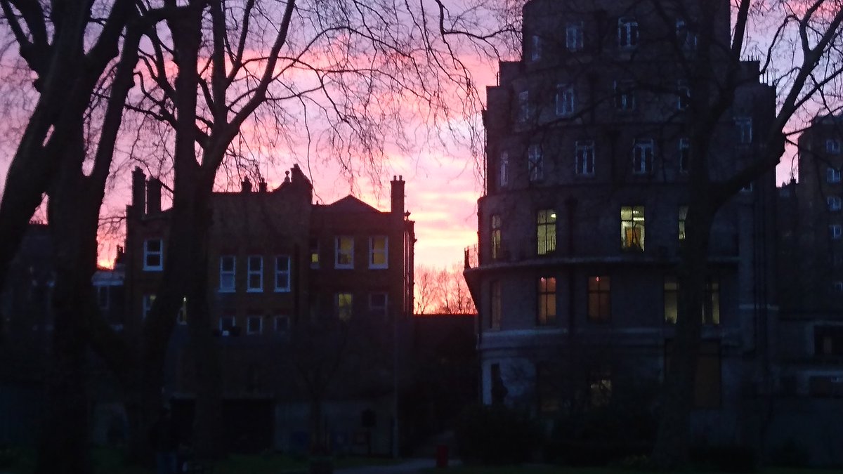 I'm not one for pictures but those sunset is pretty
