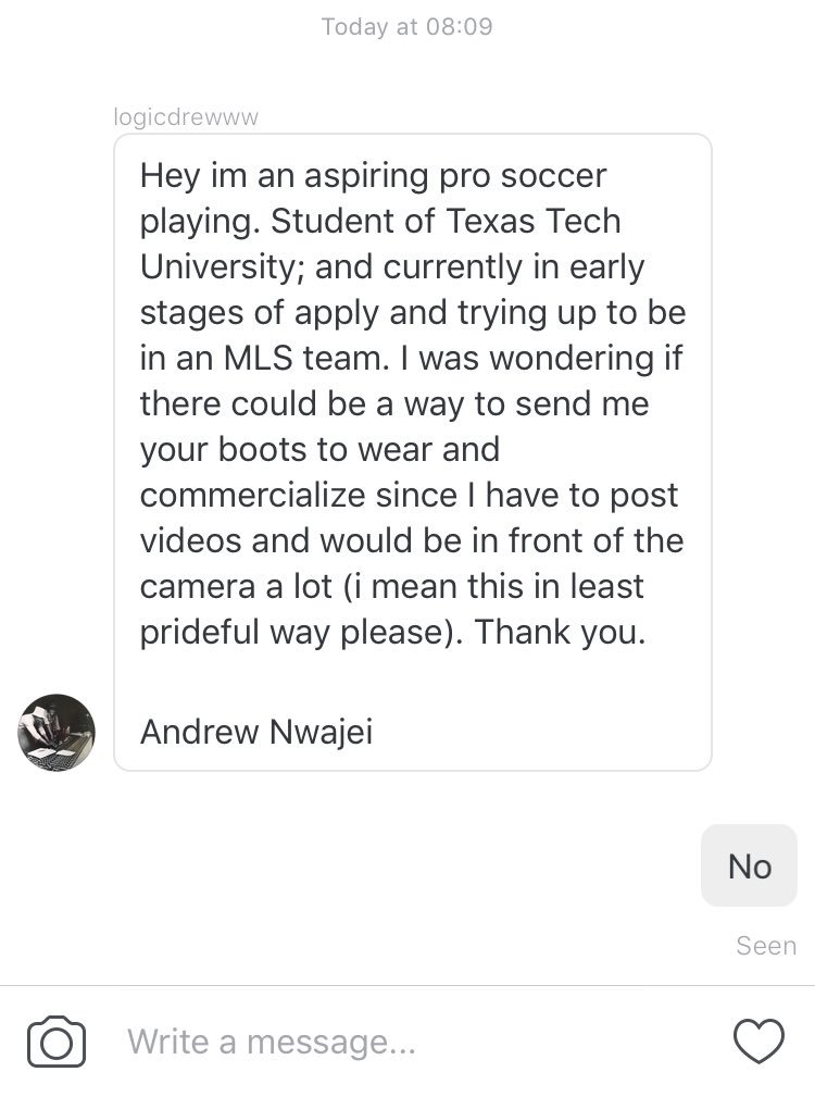 noellefranciisc's tweet photo. No Andrew Nwajei, I will not give you free boots. Go buy some yourself or ask one of your 14 followers. 😂 #desperate https://t.co/AshtR0asQs