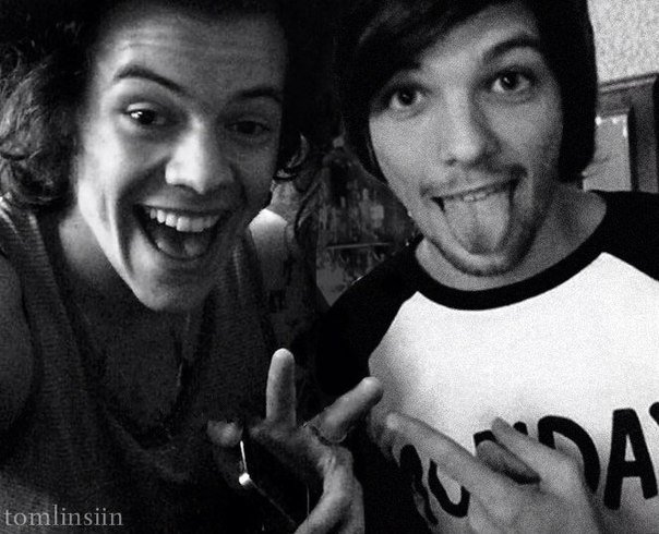 NiallHoran_007_'s tweet photo. #ГеиНеЛюди Серьезно?!?!?! То есть вы хотите сказать что даже те самые Ларри не люди?!?!?😡😒
#Top50FansOneDirection https://t.co/Vh6bzRX0WT