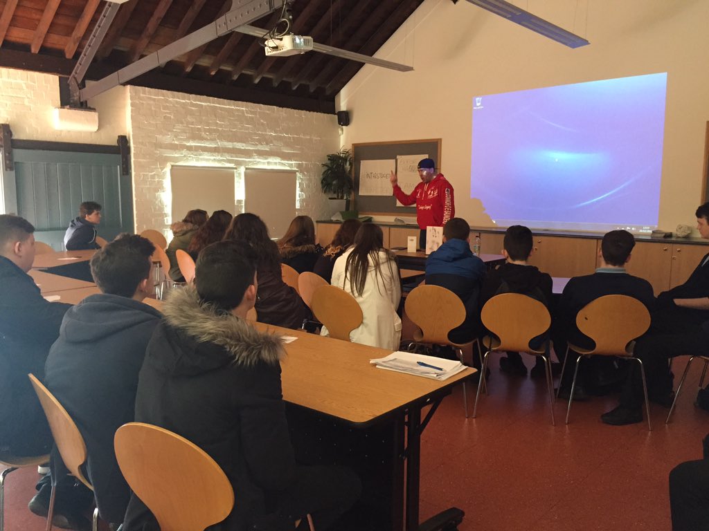 GCSReachWider's tweet photo. Excellent day at the Waterfront today thanks to @GRIEFPREACHER @YourLifeSkills @ReachingWider With Dylan Thomas Sch https://t.co/8zaRpUl97W