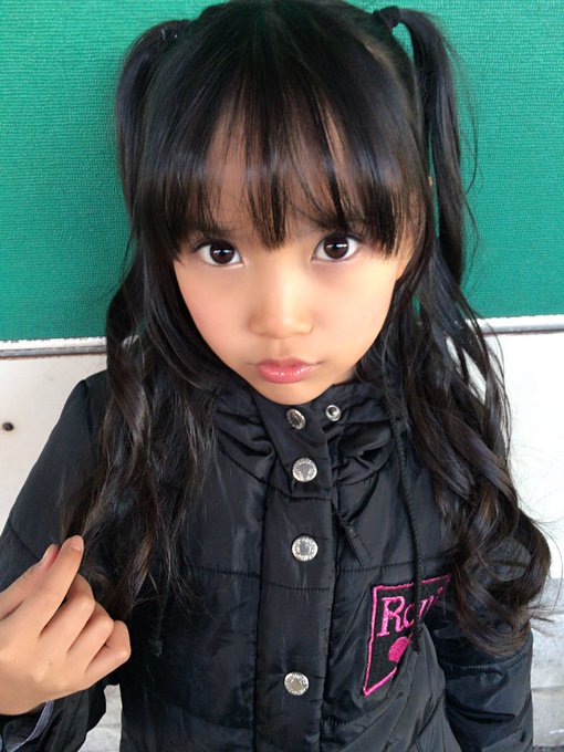 Twitterのコスプレ画像15