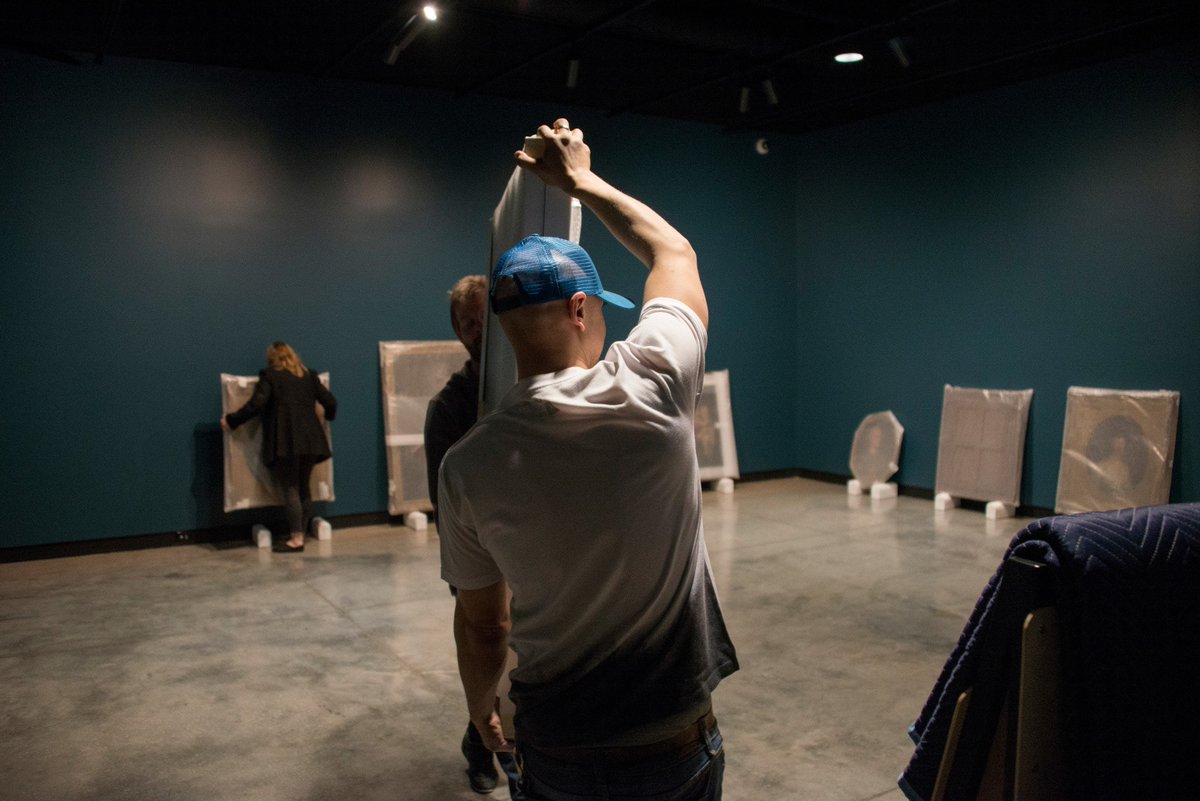 CSUartmuseum's tweet photo. Works arrive at Gregory Allicar Museum of Art #CSUArtMuseum, #CSUArt https://t.co/hYgkeUKBLL