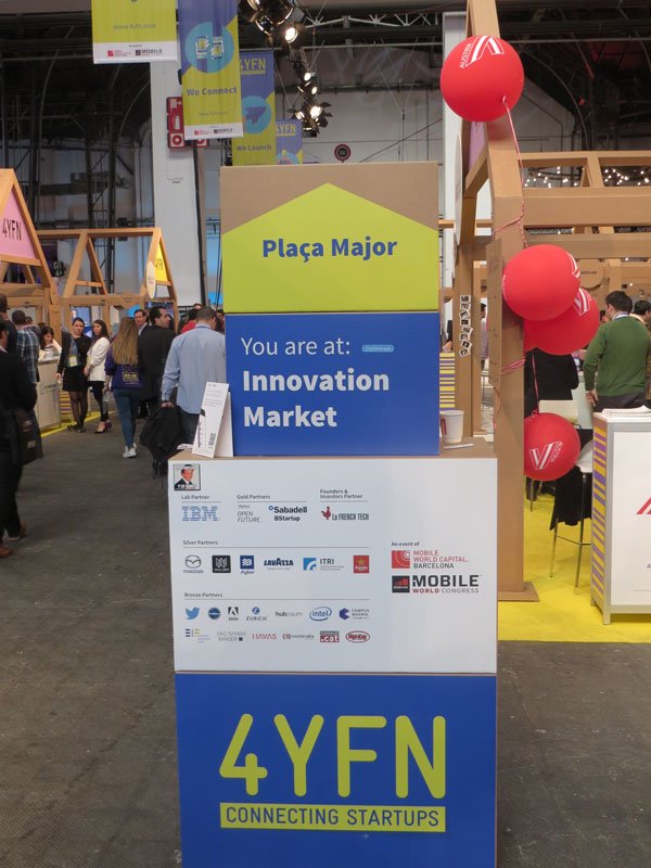 icanbounce's tweet photo. Bouncing today with #CandyBounce at #4yfn https://t.co/wAang06bKx