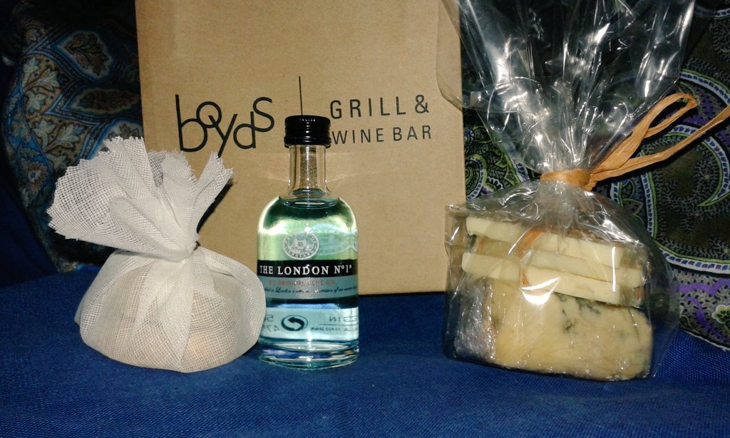 londonolios's tweet photo. Our kind of goody bag! Thank you @BoydsGWB for this and a fantastic evening at #boydslaunch https://t.co/CdsFpeqiks