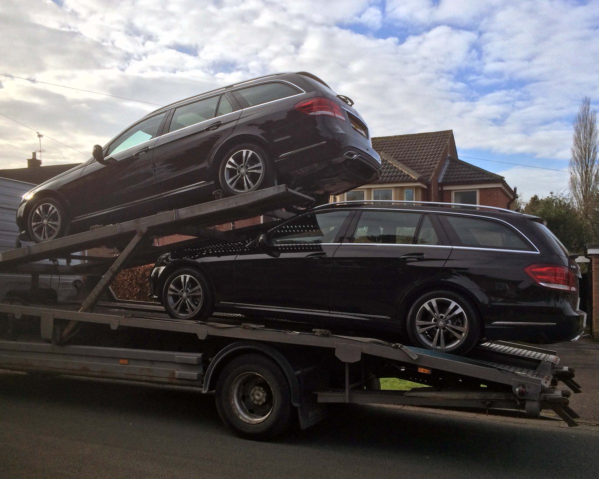 acrobattv's tweet photo. New crew cars arriving
The #VW Sharan was brilliant hope the #Mercedes are as good. Great deal from #Quoteman https://t.co/xbBd1Y5kEi