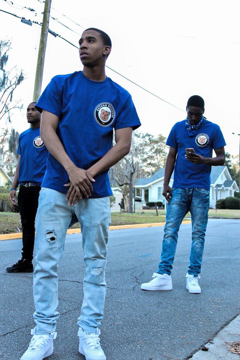 1GetMoneyATL's tweet photo. BRAND | @Oberon1993 . Although they came on the scene a short time ago. Their impact is already felt. #FLYHIGHSWINT https://t.co/jpHHNr66G7