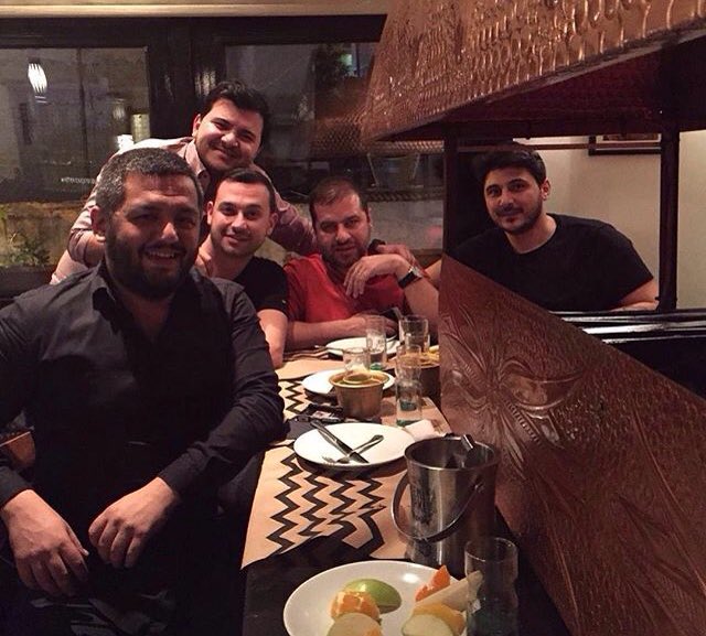 avluocakbasi's tweet photo. Hep kızlar mı olucak bu sefer de beyleri ağırlıyoruz😉 #Repost @barkinsahin61
・・・
#boys#night https://t.co/6e4nnI1PKv