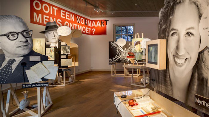 28 feb @Dolhuys #theater en #tentoonstelling over identiteit en social media museumkaart.nl/SchatkamerDeta… #lastminutetip